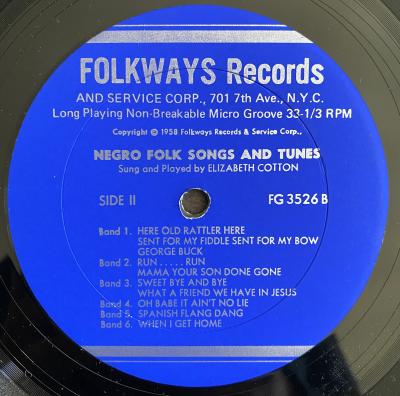 Folksongs And Instrumentals With Guitar